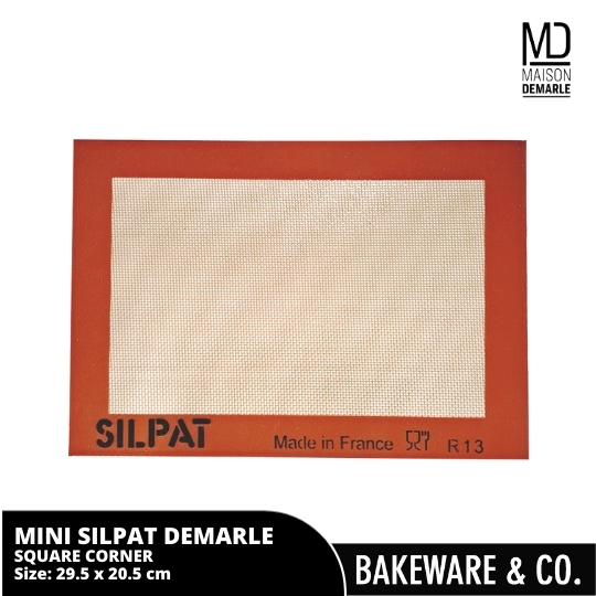 silpat original series 29.5 x 20.5 cm demarle france cut corner (copy)